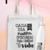 TOTE Y BOTELLA 1