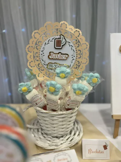 Toppers Blondas y personaje ilustrado