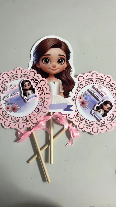 Toppers Blondas y personaje ilustrado